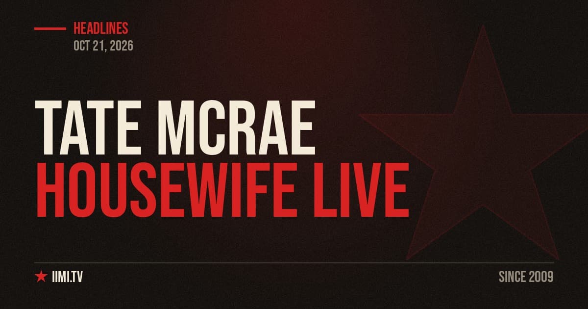 Tate McRae Debuts Housewife at Victoria’s Secret Show